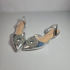 Berness Women's Silver Penee Pointy Toe Slingback Silver Flats Size 7